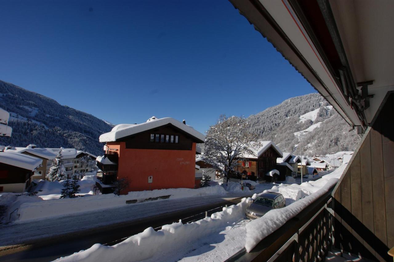 Haus Euphrasia Lägenhet Klosters Exteriör bild